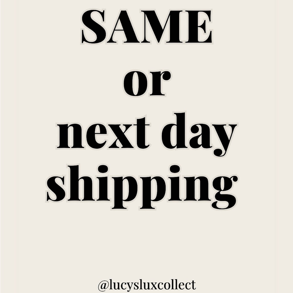 NEW FREE PEOPLE - Mid Rise Distressed Denim Shorts Maggie - Picture 9 of 9